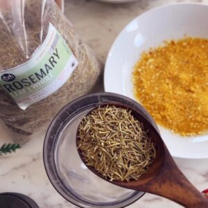 Make this gorgeous Citrus Rosemary Thyme Sea Salt with just 4 simple ingredients. Perfect budget-friendly DIY holiday gift for foodies! Sprinkle on roasted potatoes, proteins, and more. Free printable tags included. #FinishingSalt #DIYGift #HolidayGifts #HomemadeSeasoning